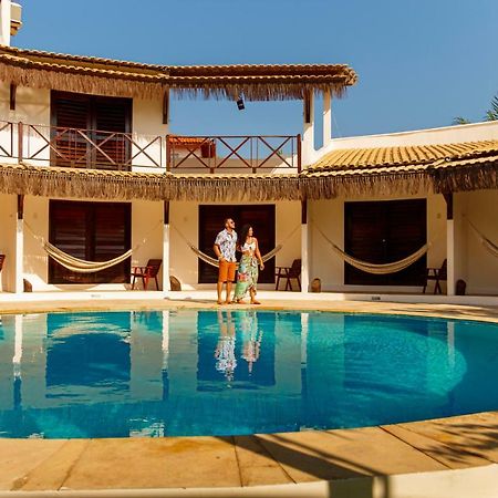 Pousada Porto Azul Кумбуко Екстериор снимка